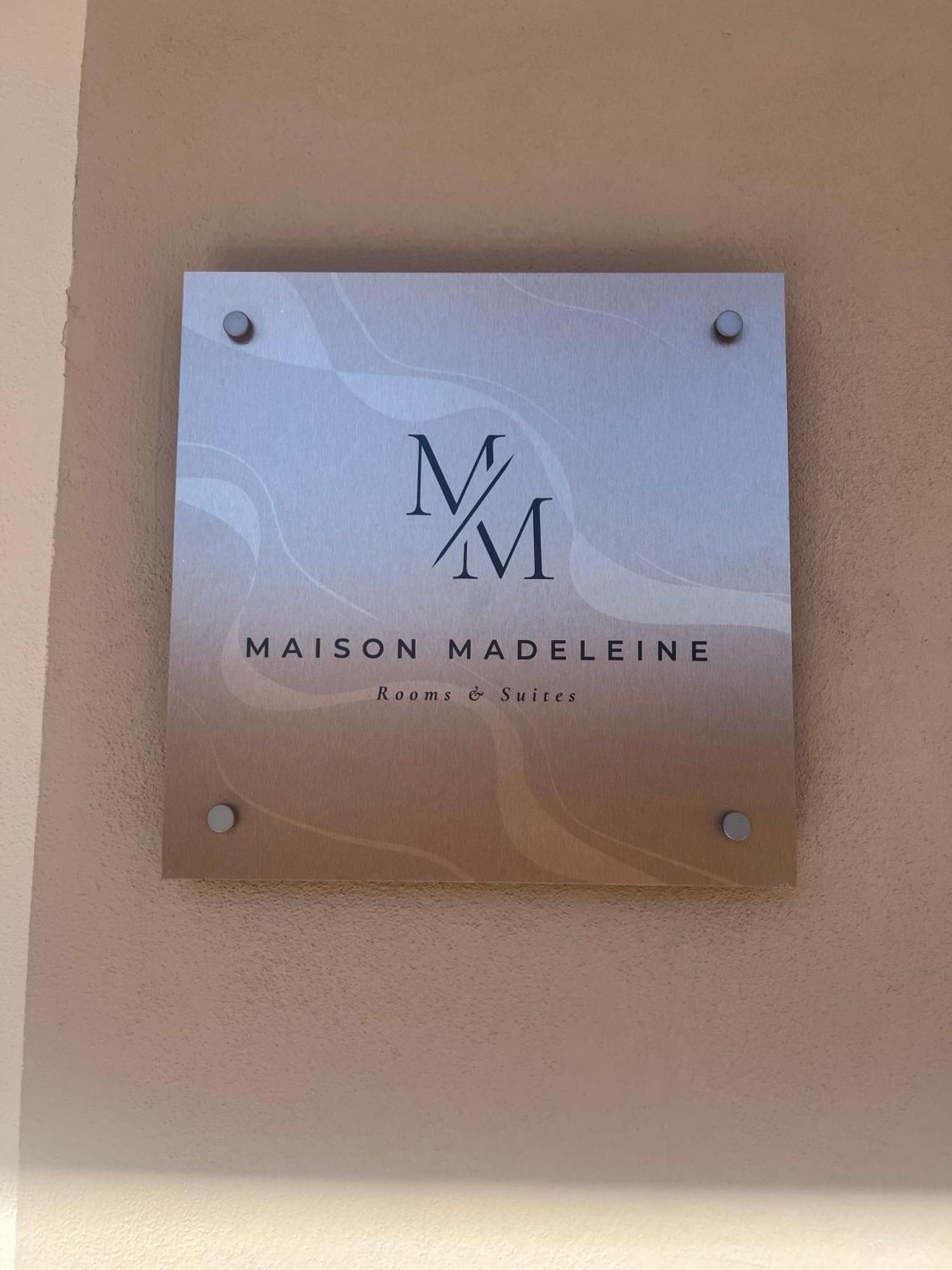 Maison Madeleine Ла-Маддалена Екстер'єр фото